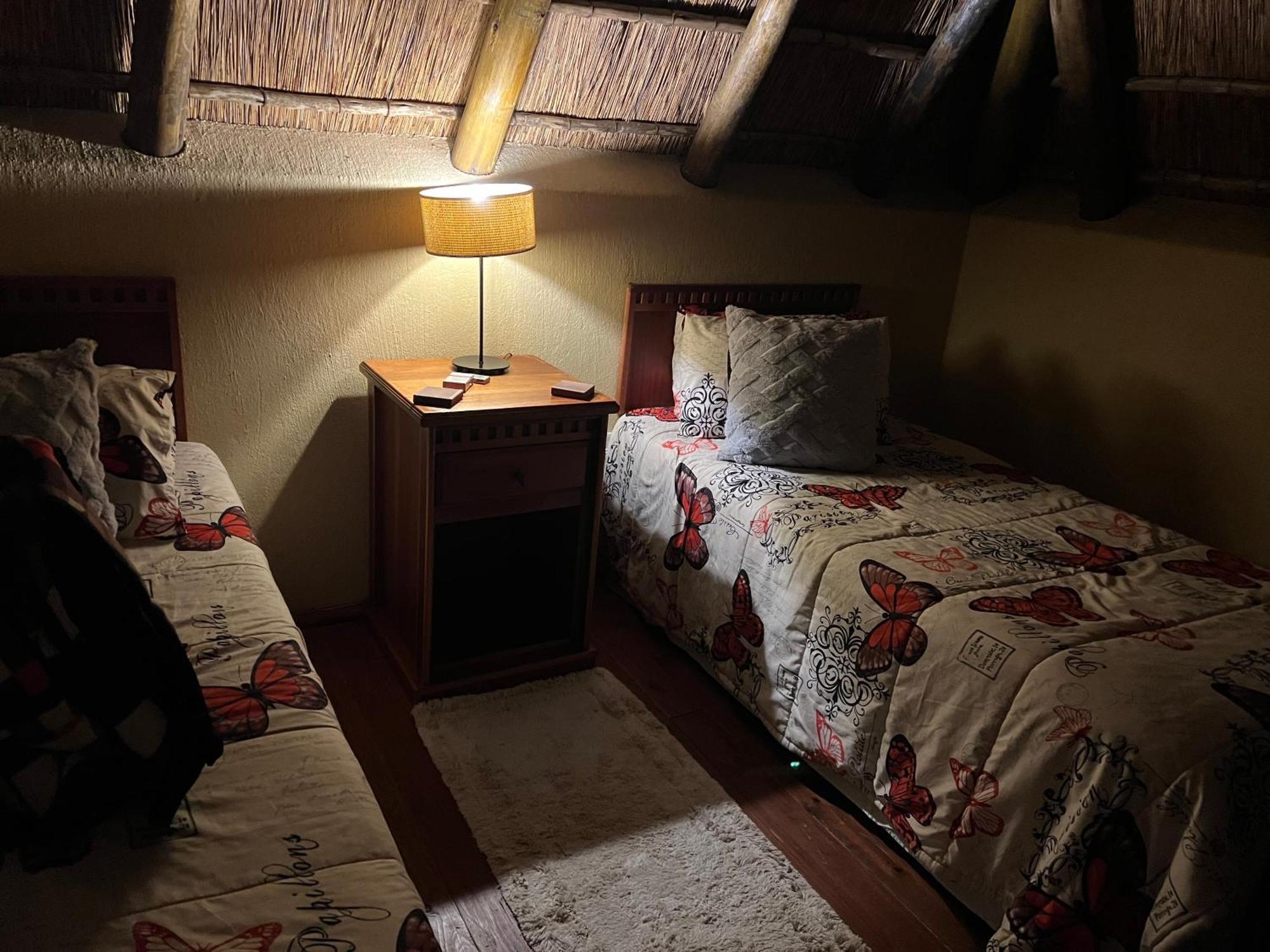 The Bush Hut Villa Hoedspruit Exterior photo